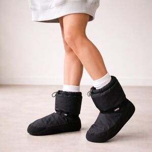 Bloch Black Quilted Indoor/Outdoor Bootie Sneakers